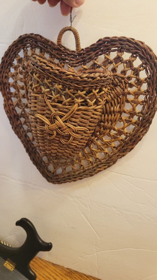 Vintage Brown Woven Wicker Ratan Wall Hanging Basket Boho cottagecore 9" × 9" - Image 3