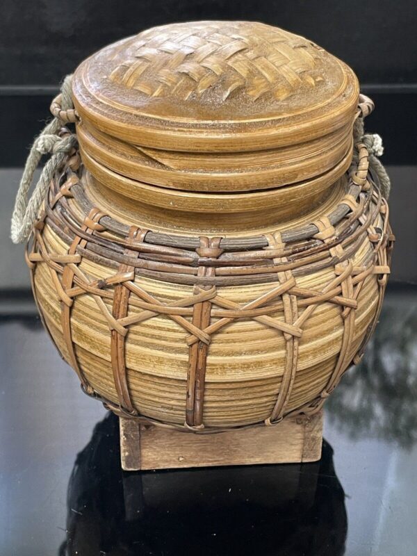 Vintage Burmese Thai Hand Woven Bamboo Rice Seed Basket Container 7” High - Image 2