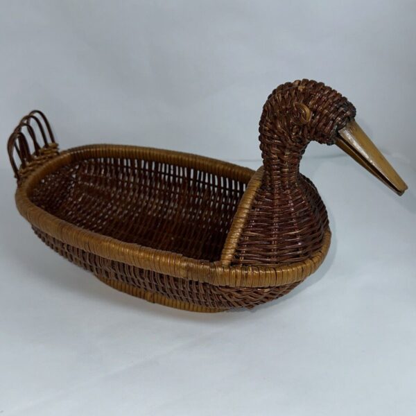 Vintage Duck Basket Wicker Rattan Woven Boho Country Decor 10” Number10-8501