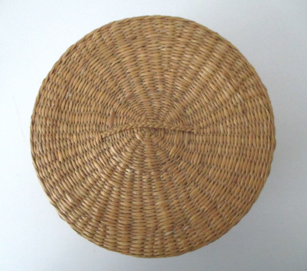 Vintage Fine Woven Lidded Basket Boho Style Decor 6”x 3" AZ34 - Image 2