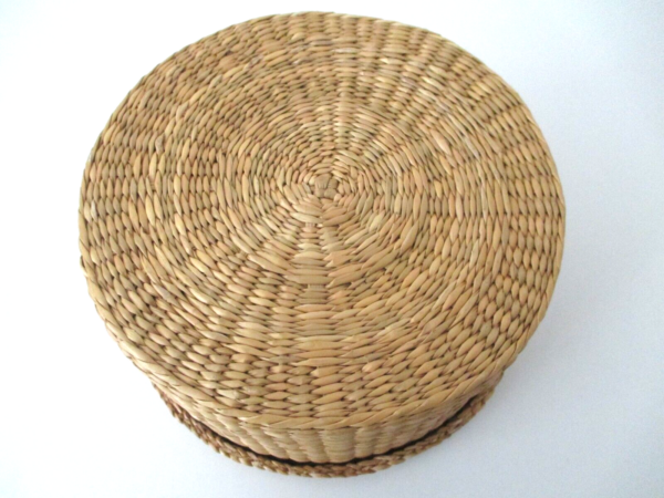 Vintage Fine Woven Lidded Basket Boho Style Decor 6”x 3" AZ34 - Image 5