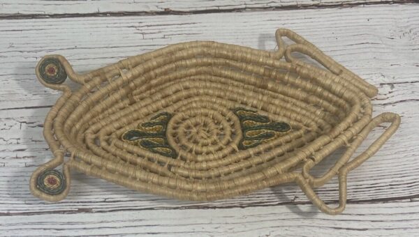 Vintage Frog Shaped Wicker Basket Woven Boho Wall Art Or Catchall Open Basket - Image 3