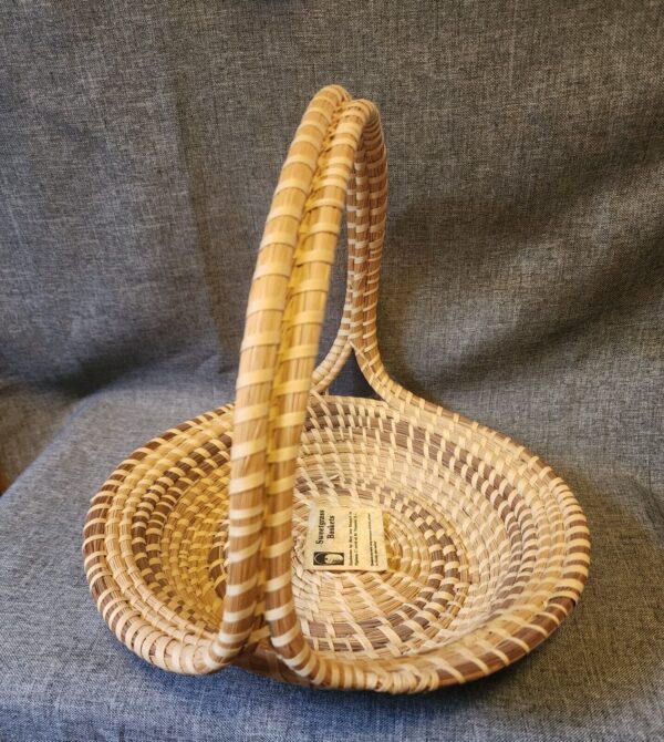 Vintage Handmade Sweetgrass 11" Round Coil Pie Basket w/ Handle - Image 2