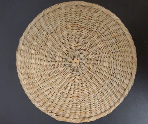 Vintage Handwoven Sweetgrass Lidded Boho Basket Handmade 2.5" T x 5" Across Lid - Image 4