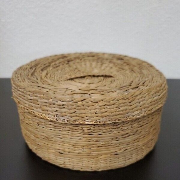 Vintage Handwoven Sweetgrass Lidded Boho Basket Handmade 2.5" T x 5" Across Lid