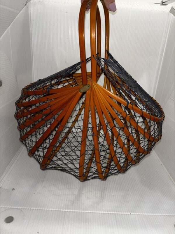 Vintage Japanese Bamboo Fishing Net Basket Folding Purse Minimalist Boho - Image 2