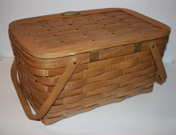 Vintage Land Rover Promo Woven Wooden Brown Picnic Basket 18x11.75x9.5" - Image 6