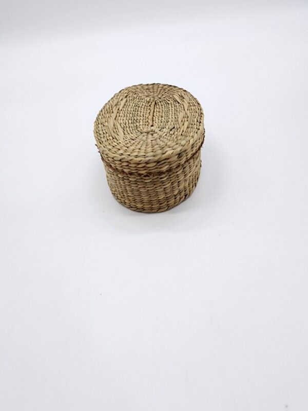 Vintage Oval Sweetgrass Woven Basket with Lid Small Boho Trinket Stash Box - Image 2