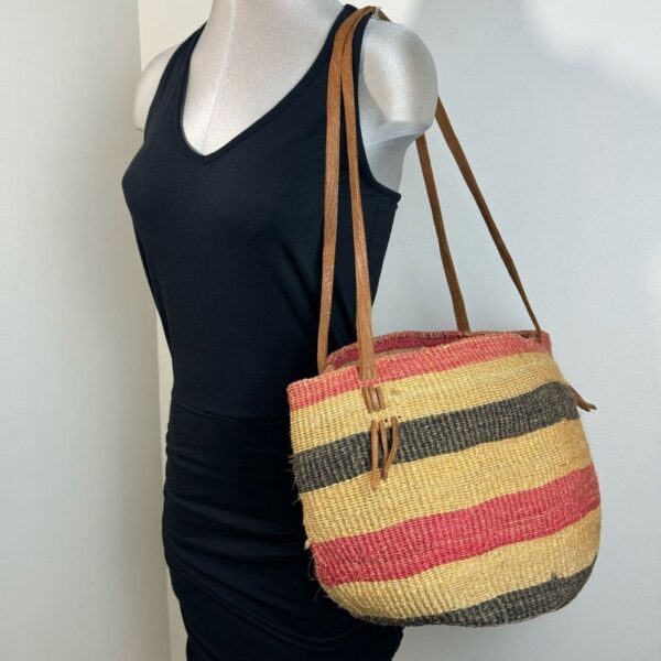 Vintage Sisal & Leather Woven Handmade Oval Basket Market Shoulder Bag BOHO - Image 2