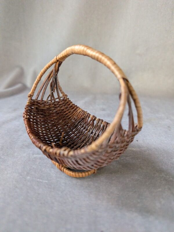 Vintage Small Gondola Basket Woven Crescent Wicker Boho Farmhouse Petite 3"