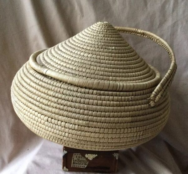 Vintage Sweet Grass Hand Coiled Native Basket Handle & Lid Southwestern Boho - Image 2