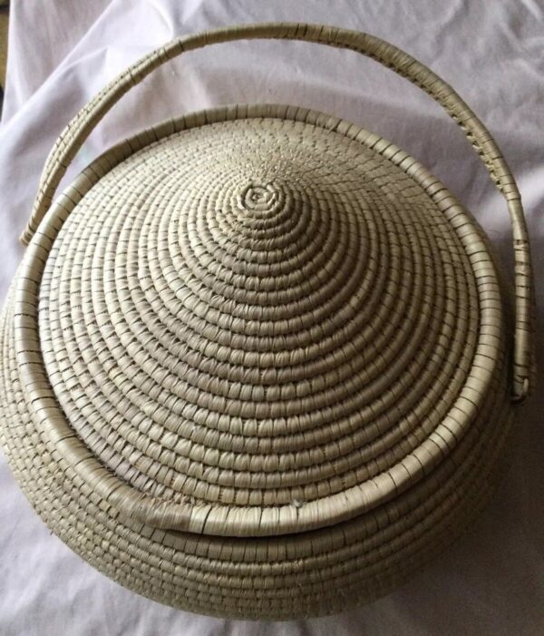 Vintage Sweet Grass Hand Coiled Native Basket Handle & Lid Southwestern Boho - Image 3