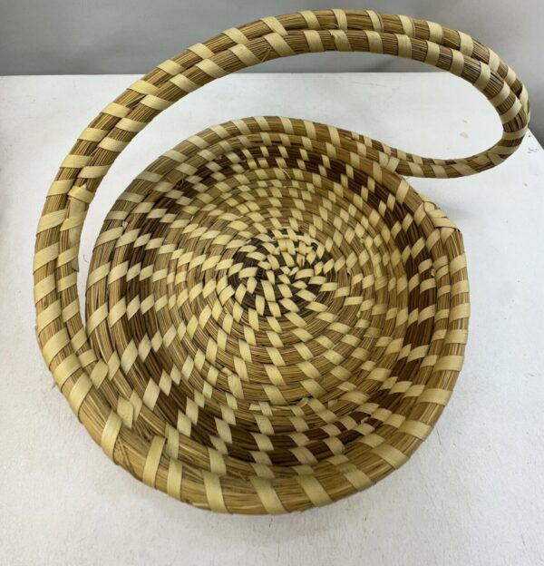 Vintage Sweetgrass Basket Hand Woven Round Handle Coil Basket - Image 3