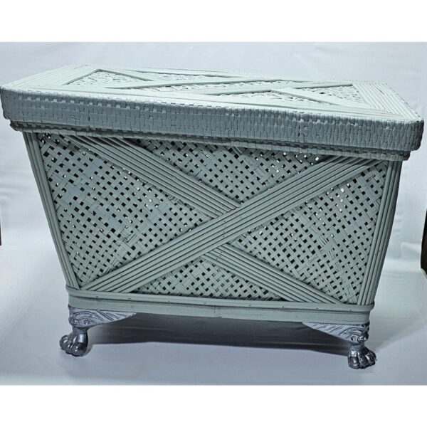 Vintage Wicker Rattan Painted Storage Bin /Blanket Basket Claw Feet Boho Cottage - Image 4