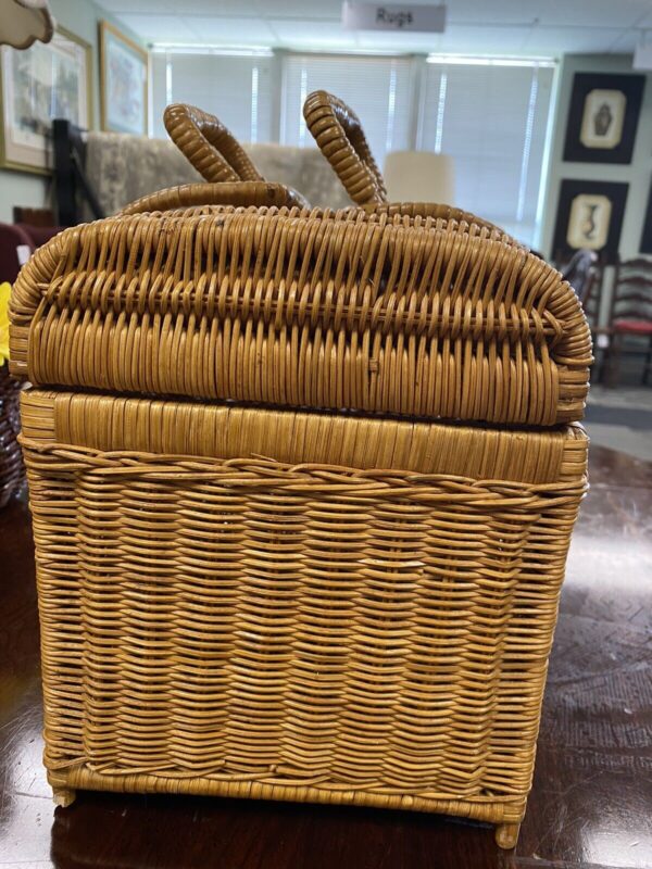 Vintage Wicker Rattan Picnic Basket Handles Storage Boho MCM - Image 5