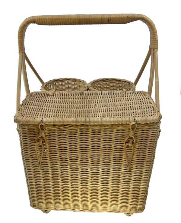 Vintage Wicker Rattan Picnic/Car Basket w/ 2 Wine Bottle Holders 41cm x 29cm