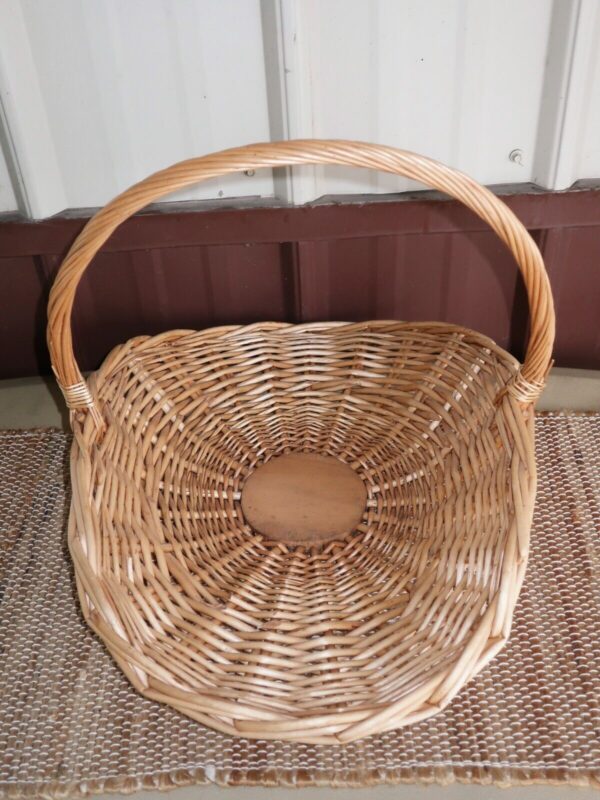 Vintage Wicker Woven Basket Herb flower Gathering boho garden gardening flat 17" - Image 2