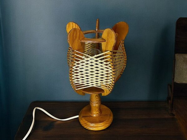 Vintage wood table lamp rattan lamp shade wooden lamp base wicker rustic - Image 4