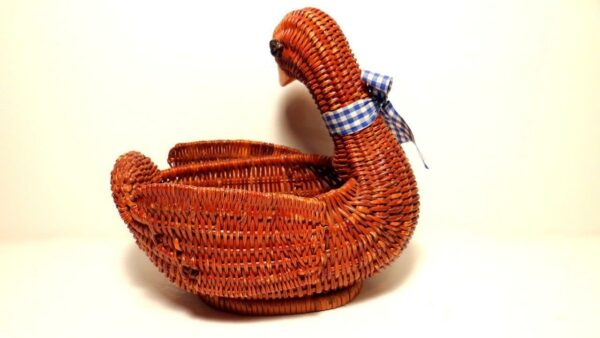 Vtg 8" Brown Rattan Wicker Goose Duck Bird Basket Blue Gingham Bow Home Decor - Image 6