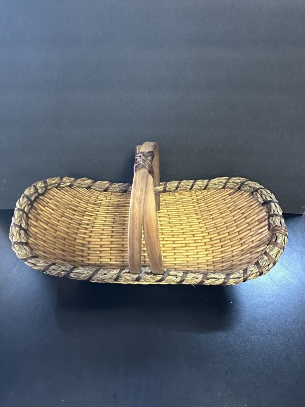 Vtg Bamboo Woven Brown Handled Gathering Basket Oval Cradle Shaped 18 In. EUC - Image 6