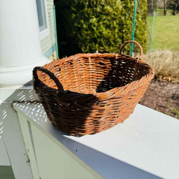 VTG Large Brown Wicker Boho Basket w Handles Farmhouse Rustic Organize Storage - Image 2