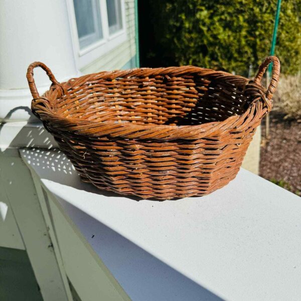 VTG Large Brown Wicker Boho Basket w Handles Farmhouse Rustic Organize Storage