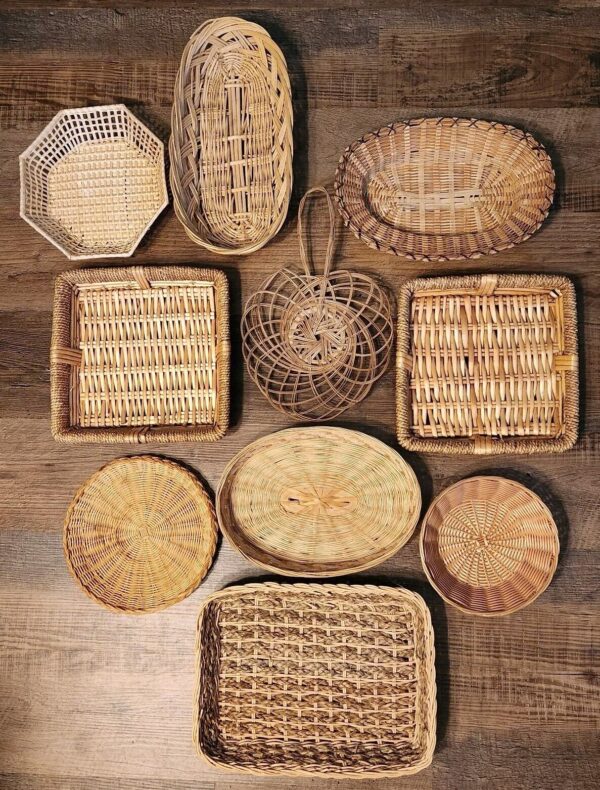 VTG Lot Of 10 Baskets Woven Wicker Grass Ratan Boho Farmhouse Wall Decor Hanging