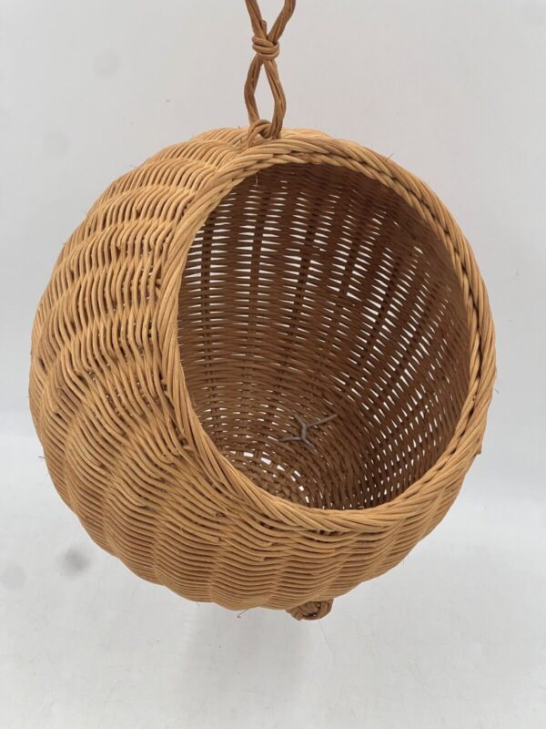 VTG Round Wicker Rattan Hanging Fruit or Plant Basket Woven Boho Natural - NEW - Image 3