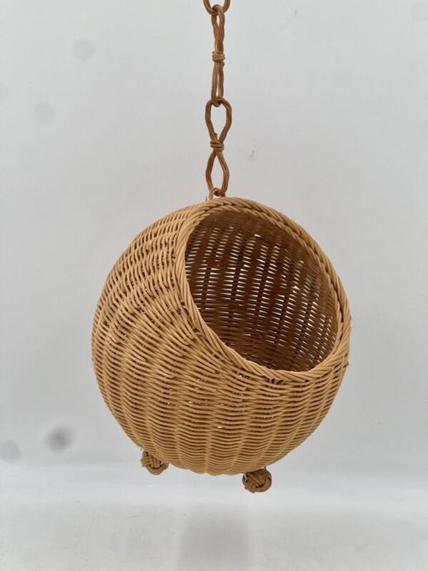 VTG Round Wicker Rattan Hanging Fruit or Plant Basket Woven Boho Natural - NEW