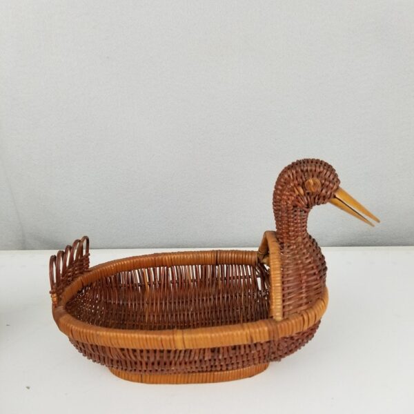 Vtg Set of 2 Woven Wicker Rattan Duck Farmhouse Boho Basket with Wooden Beak - Image 4