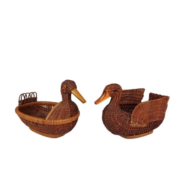 Vtg Set of 2 Woven Wicker Rattan Duck Farmhouse Boho Basket with Wooden Beak