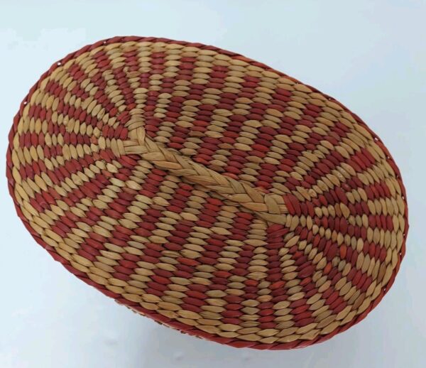 Vtg Small Boho Sweet Grass Woven Basket Fitted Lid Oval Rust/Natural Trinket Box - Image 2