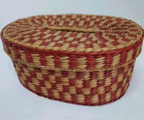 Vtg Small Boho Sweet Grass Woven Basket Fitted Lid Oval Rust/Natural Trinket Box