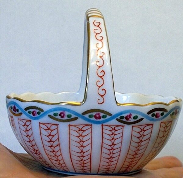 VTG VISTA ALEGRE VA PORTUGAL Ceramic BASKET Miniature Hand Ptd - Image 3