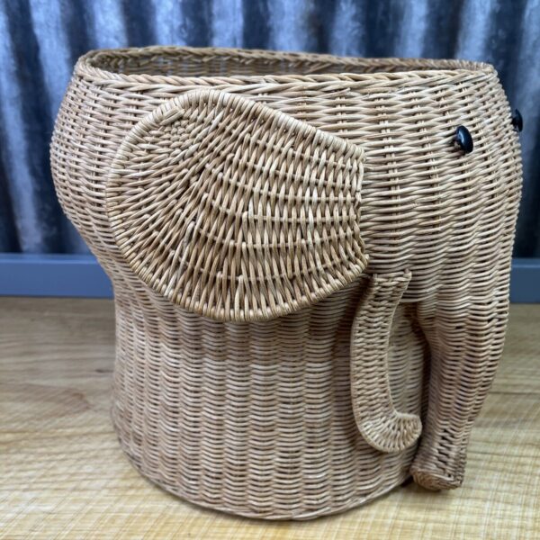 VTG Wicker Rattan Elephant Storage Planter Basket Woven Boho Cottage Core - Image 2