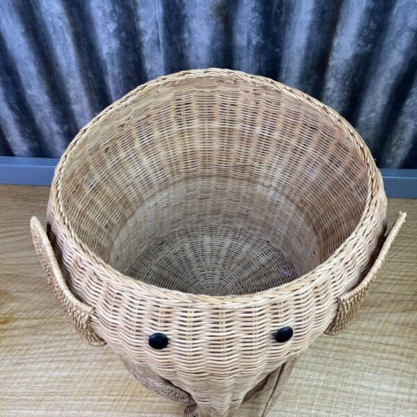 VTG Wicker Rattan Elephant Storage Planter Basket Woven Boho Cottage Core - Image 4