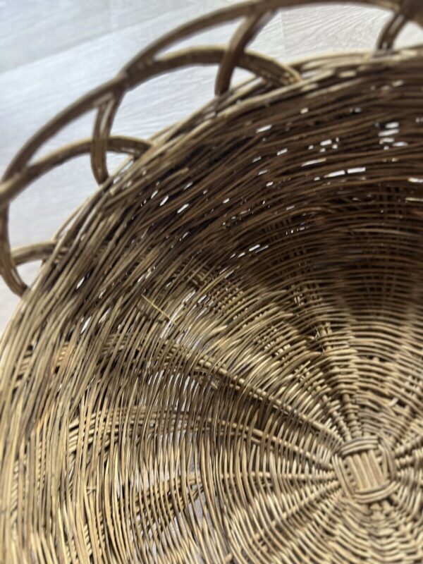 VTG Woven Basket Bowl 19” Handmade Extra Large Boho Farmhouse Cottage Design - Image 3