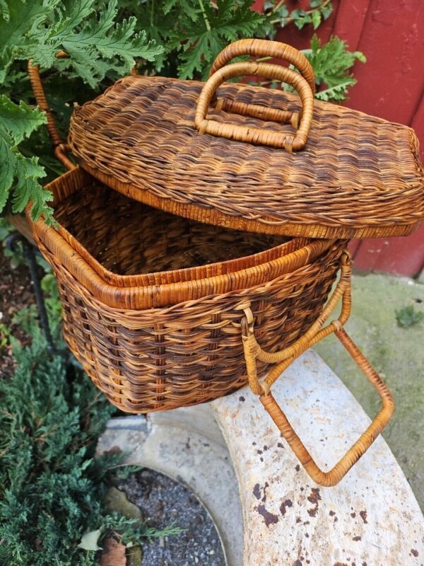 VTG Woven Wicker Rattan Bamboo Asian BOHO Picnic Storage Basket Purse PATINA - Image 6