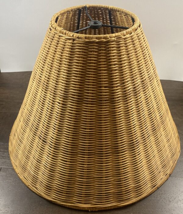 VTG Woven Wicker Rattan Lampshade 12.5 X 16 Tan Brown Tropical Beach Lamp Shade