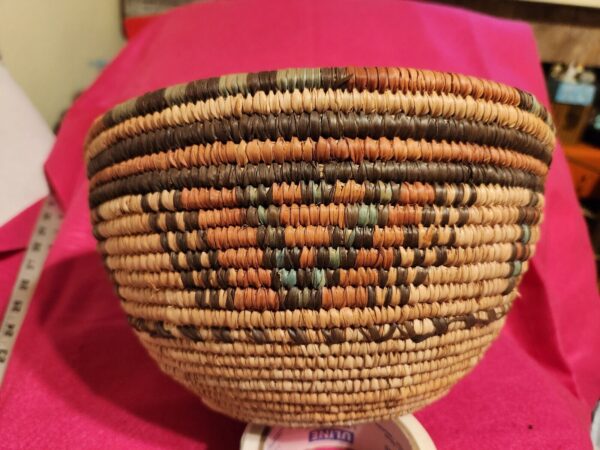 VTG.WEST AFRICAN COIL EARTH TONE COLORS BOHO BASKET HANDMADE WOVEN 6" H × 10.5" - Image 3