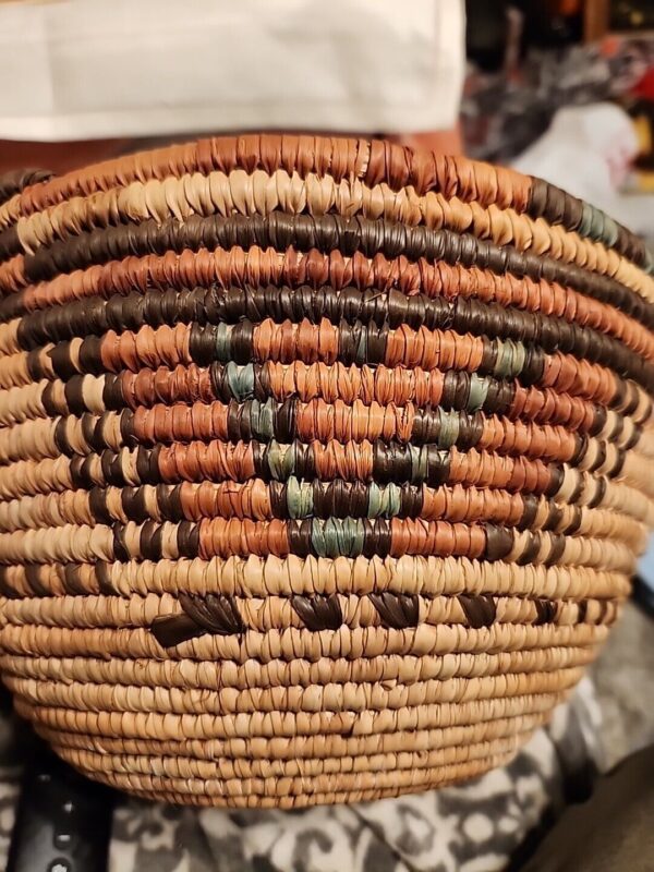 VTG.WEST AFRICAN COIL EARTH TONE COLORS BOHO BASKET HANDMADE WOVEN 6" H × 10.5"