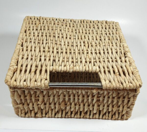 Wicker Rattan Basket Trinket Box With Lid Hinges Natural Farm House Storage