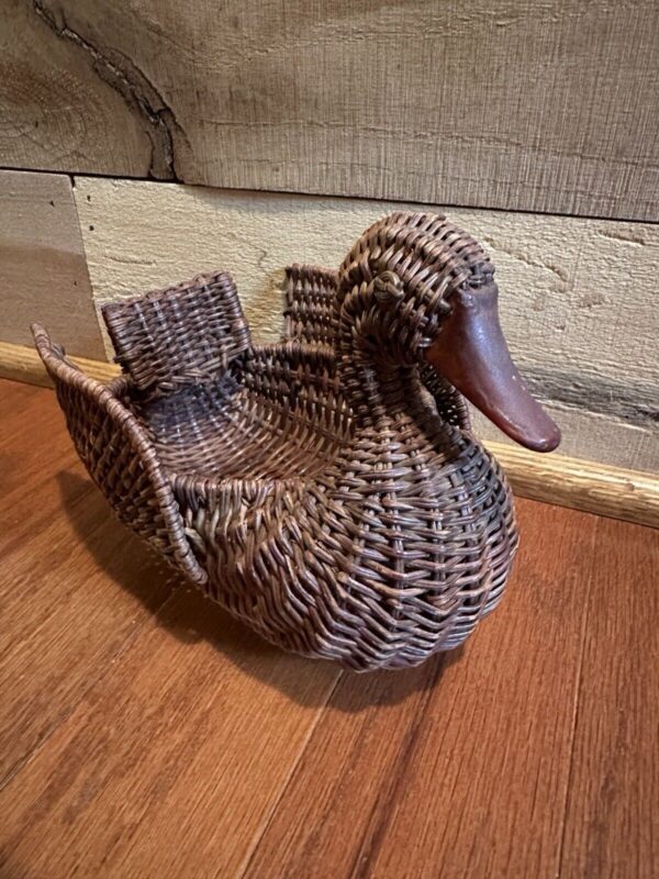 Wicker Rattan Duck Wooden Beak Duck Shaped 8" Basket Handmade Boho Woven - Image 2