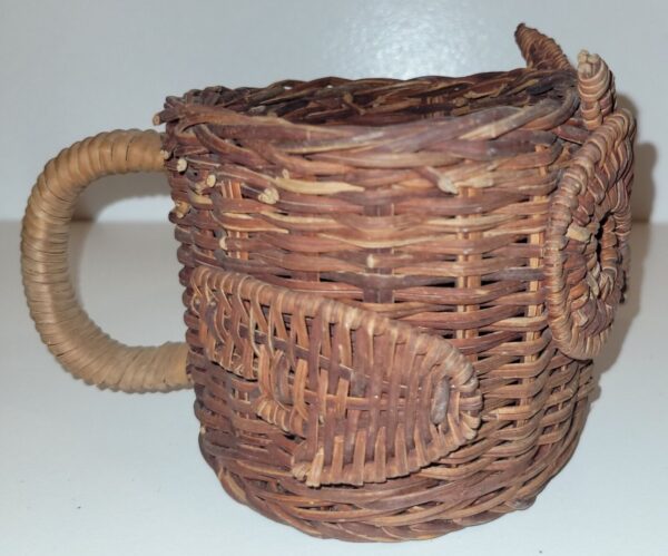 Wicker Rattan Owl Basket w Handle -Planter Holder / Candle Holder 70s Boho Decor - Image 3