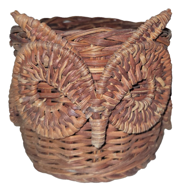 Wicker Rattan Owl Basket w Handle -Planter Holder / Candle Holder 70s Boho Decor