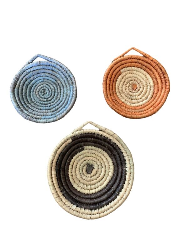 Woven Basket Wall Decor Set - Decorative Seagrass Boho Wall Art Baskets 3 Mauve - Image 2