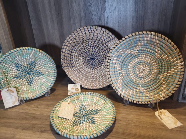 Woven Seagrass Round Baskets Wall Hang & Table Tray Centerpieces Boho Decor Set