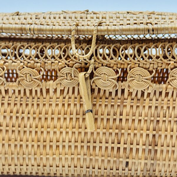 Woven Wicker Basket Bag Lock Boho Cottagecore Girl Picnic Vintage - Image 2