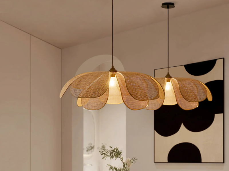 Rattan Flower Pendant Light