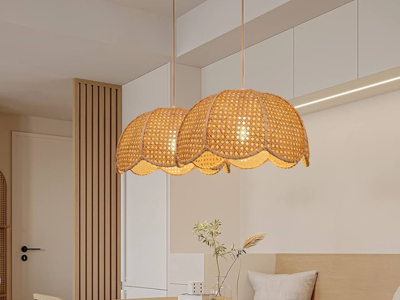 Minimalist Rattan Flower Pendant Light 